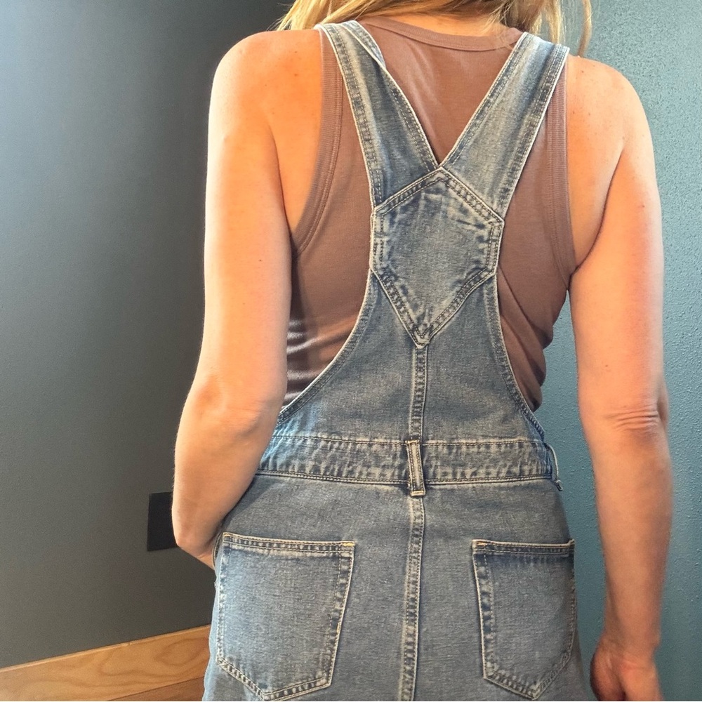 Denim Raw Hem Wide Cropped Overalls size Large - Picture 4 of 11